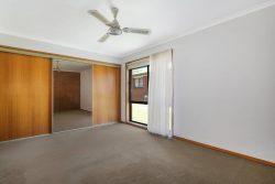 Unit 3/196 Hume St Corowa NSW 2646 Australia