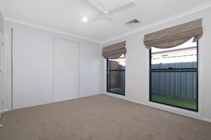 Unit 3/32 Bow St Corowa NSW 2646 Australia