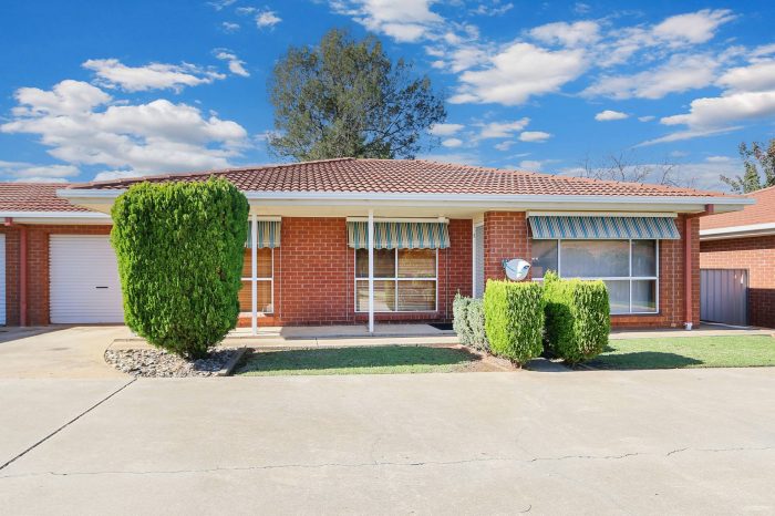 Unit 4/73 Tower St Corowa NSW 2646 Australia