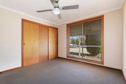 Unit 4/73 Tower St Corowa NSW 2646 Australia