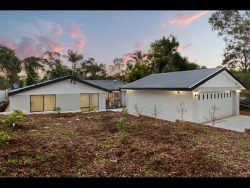 212 Peet Rd Roleystone WA 6111 Australia