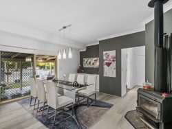 12-18 Phillips Rd Cedar Grove QLD 4285 Australia