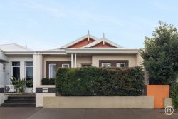 32 Maffina Parade Ellenbrook WA 6069 Australia