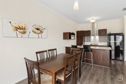 32 Maffina Parade Ellenbrook WA 6069 Australia