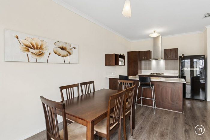 32 Maffina Parade Ellenbrook WA 6069 Australia