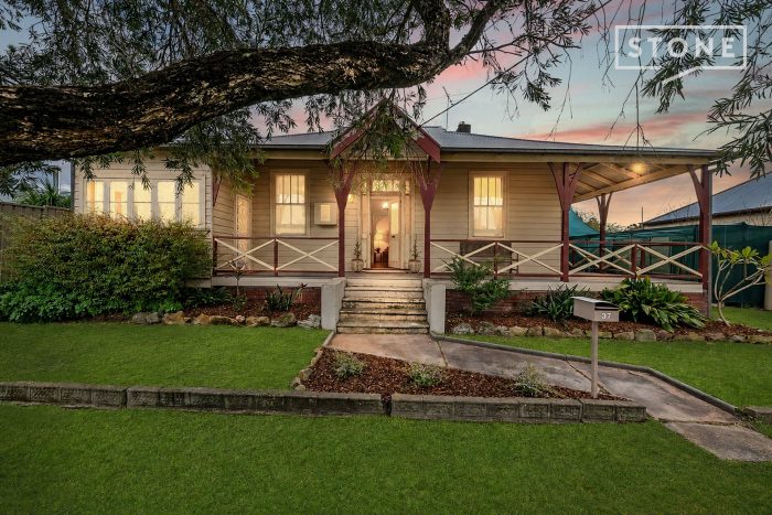 37 Charles St Abermain NSW 2326 Australia