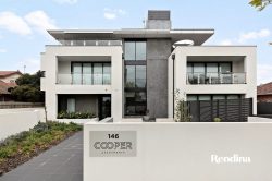 Unit 13/146 Cooper St Essendon VIC 3040 Australia