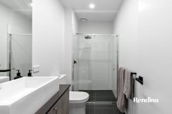 Unit 13/146 Cooper St Essendon VIC 3040 Australia
