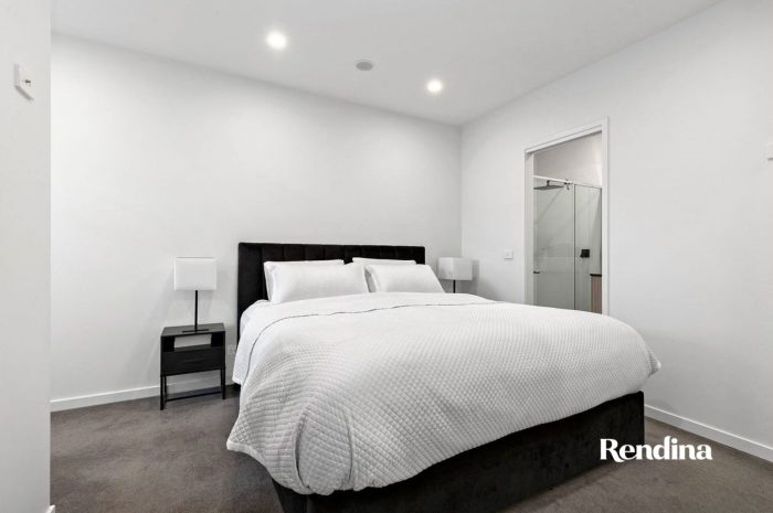 Unit 13/146 Cooper St Essendon VIC 3040 Australia
