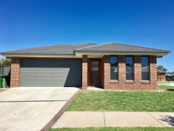 Unit 1/232 Rivergum Dr East Albury NSW 2640 Australia