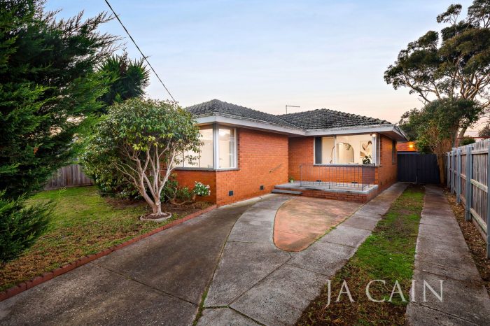 9 Shirley Ave Seaford VIC 3198 Australia