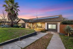 17 Smalley St California Gully VIC 3556 Australia