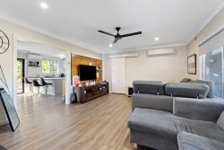 17 Smalley St California Gully VIC 3556 Australia