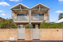 Unit 2/5 Snedden St, Merewether NSW 2291, Australia