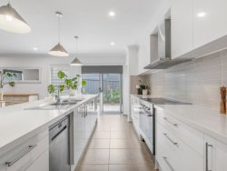 34 Como Ave Burrill Lake NSW 2539 Australia