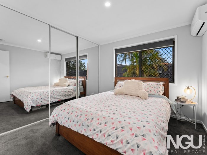 12 Clive St Goodna QLD 4300 Australia