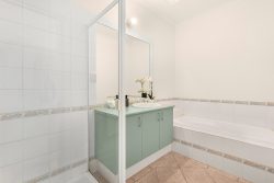 48 Well St, Brighton VIC 3186, Australia