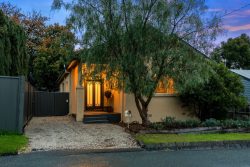 39 Wright St Bendigo VIC 3550 Australia