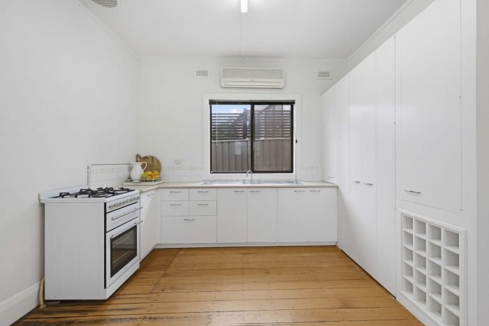 39 Wright St Bendigo VIC 3550 Australia