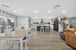 13 Portrush Ave Cessnock NSW 2325 Australia