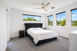 1A Tennyson Pl Watanobbi NSW 2259 Australia