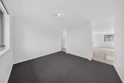 52 Stonebridge Dr Cessnock NSW 2325 Australia