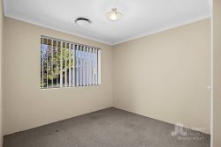27 Blaxland Rd Dalyellup WA 6230 Australia