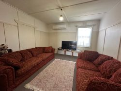 9 Lyall St Westbury TAS 7303 Australia