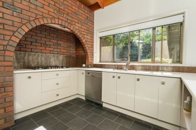 406 Carlma Cres Lavington NSW 2641 Australia