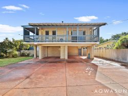 19 Tangadee Rd Golden Bay WA 6174 Australia