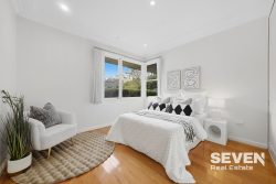 12 Charles St Baulkham Hills NSW 2153 Australia