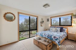40 Clifton Beach Rd Clifton Beach TAS 7020 Australia