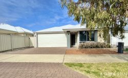 18 Nalbarra Rd Golden Bay WA 6174 Australia