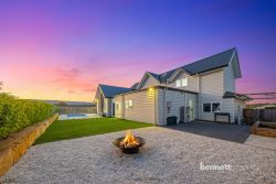 67 Contour Way North Richmond NSW 2754 Australia