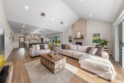 67 Contour Way North Richmond NSW 2754 Australia