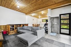 Unit 3/11 A Daly Rd Lenah Valley TAS 7008 Australia