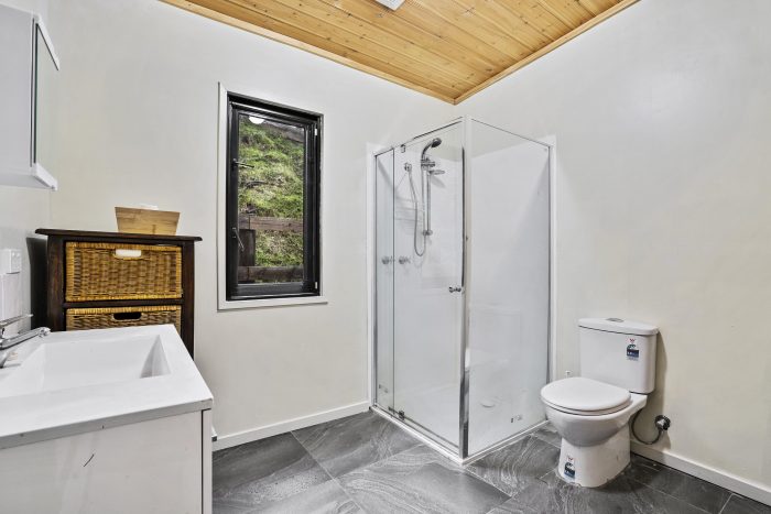 Unit 3/11 A Daly Rd Lenah Valley TAS 7008 Australia