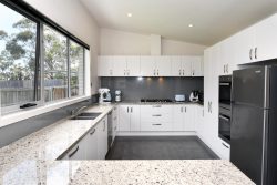 16 Nursery Ct Lenah Valley TAS 7008 Australia