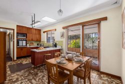 15 Dixon Ave Kewdale WA 6105 Australia