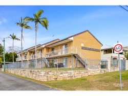 6/223 Denham St The Range QLD 4700 Australia