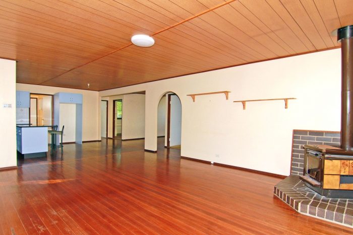 22 Enid St Armidale NSW 2350 Australia