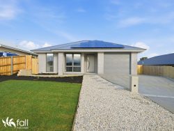 54 Friendship Dr Sorell TAS 7172 Australia