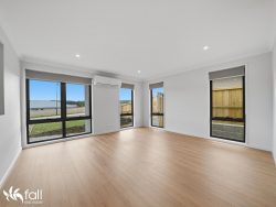 54 Friendship Dr Sorell TAS 7172 Australia