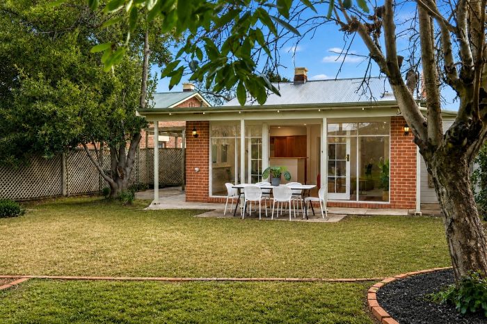 89 Fisher St Fullarton SA 5063 Australia
