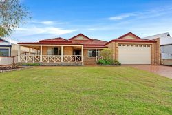 414 Marine Terrace Geographe WA 6280 Australia