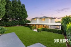 10 Grand Way Castle Hill NSW 2154 Australia