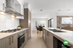 12 Henshaw St Googong NSW 2620 Australia