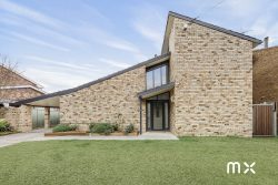 5 Highview Dr Farmborough Heights NSW 2526 Australia