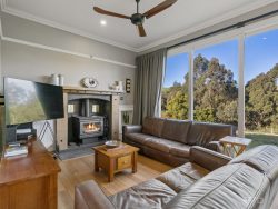 67 Huttons Rd Kardella VIC 3951 Australia