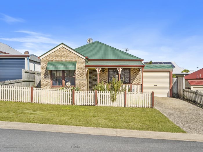 63 Karamea Ave Springfield QLD 4300 Australia